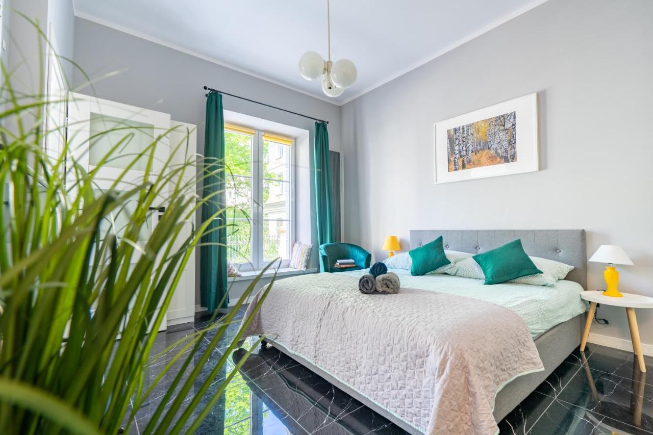 ורשה Stylish Studio In The Heart Of The City. מראה חיצוני תמונה