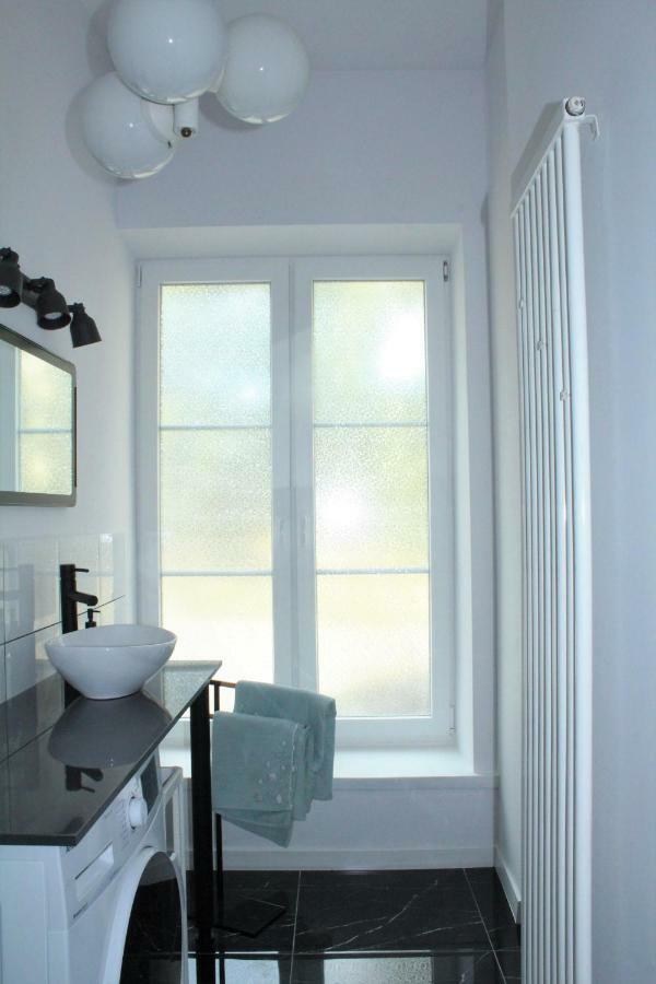 ורשה Stylish Studio In The Heart Of The City. מראה חיצוני תמונה